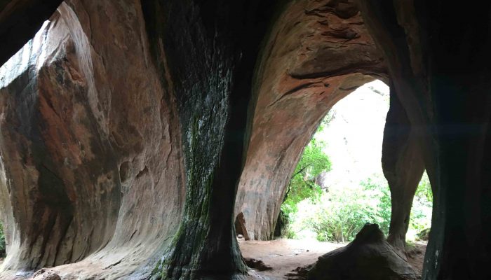 TOROTORO / TREK CIUDAD DE ITAS / CAVERNA UMAJALANTA  