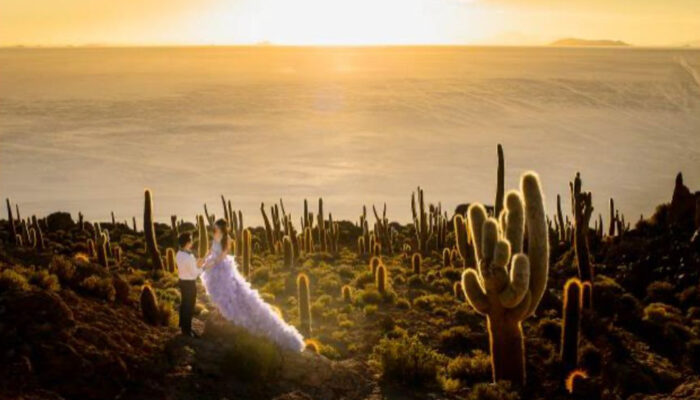 COLCHANI – UYUNI SALT FLATS – COLCHANI