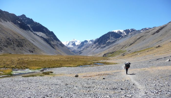 LA PAZ - CRUZ PAMPA - CHACHACOMANI BASE CAMP (4.470 m asl. / 14 665 FT)