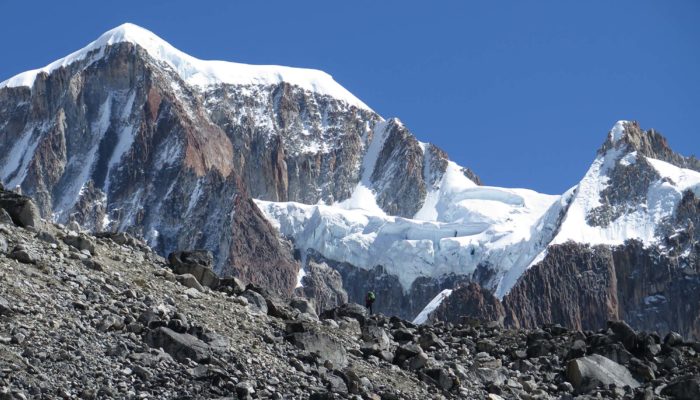 ILLAMPU NORTH PEAK BASE CAMP ( 4450 M.A.S.L./14599 FEET) – ILLAMPU NORTH PEAK HIGH CAMP ( 5230 M.A.S.L./17158 FEET)