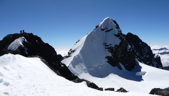 Pequeño Alpamayo Ascent