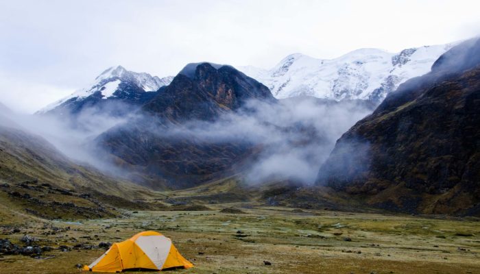 KANISAYA – LAGUNA CHUCHUJA (4230 m.a.s.l./13877 feet)