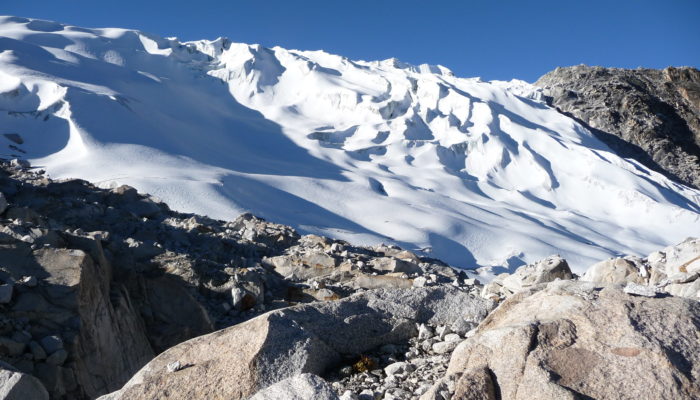 LAGUNA CHISCACALLIUANI (4820 M.A.S.L./15813 FEET) - RIO CHACHA KUMANI – BASE CAMP CHACHACOMANI  (4470 M.A.S.L./14665 FEET) –  CHACHACOMANI HIGH CAMP (5130 M.A.S.L./16830 FEET)