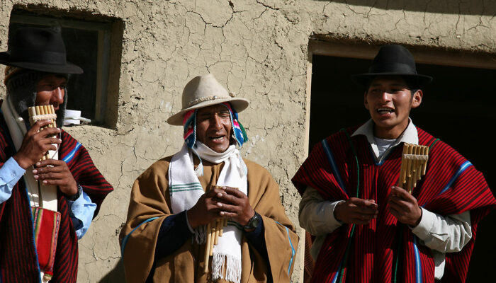 TUNI / DAY IN THE COMMUNITY - LA PAZ 
