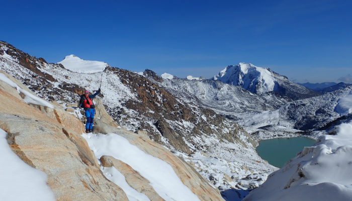 OPTION: SANTOS REFUGE - CAMP CERRO WILA LLUXITA (4,895 m alt) - CERRO MULLU APACHETA(5,400 m alt)