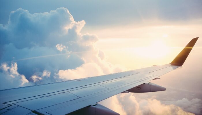 LA PAZ - AIRPORT / INTERNATIONAL FLIGHT
